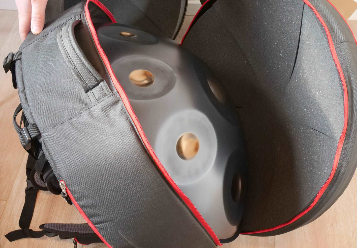 Handpan Softbag - Handpan Backpack (Softbag) - HandpanCare und DeuterHandpan Softbag - Handpan Backpack (Softbag) - HandpanCare und Deuter